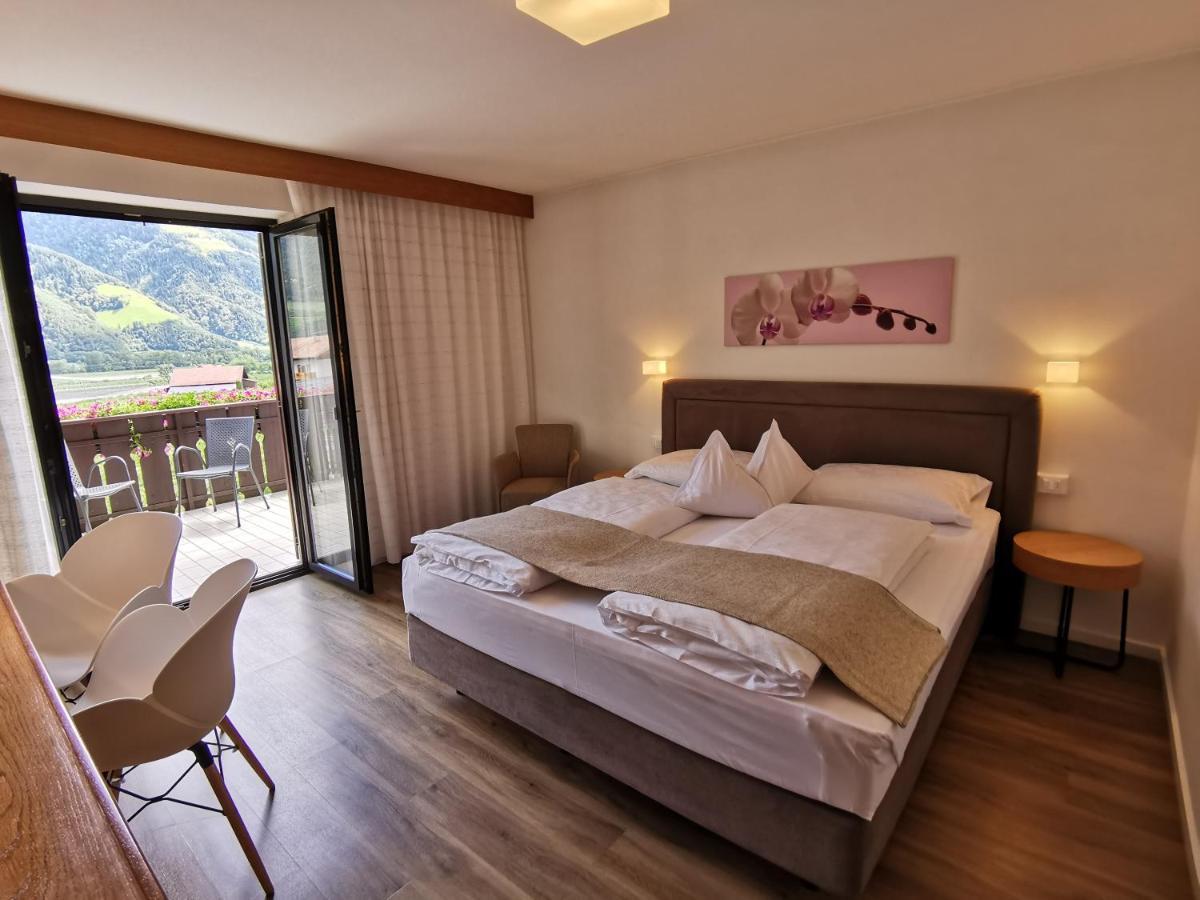 Garni Weghueb Bed & Breakfast Rabla Ngoại thất bức ảnh