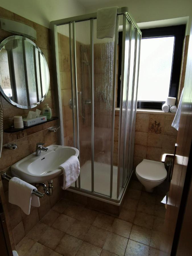 Garni Weghueb Bed & Breakfast Rabla Ngoại thất bức ảnh