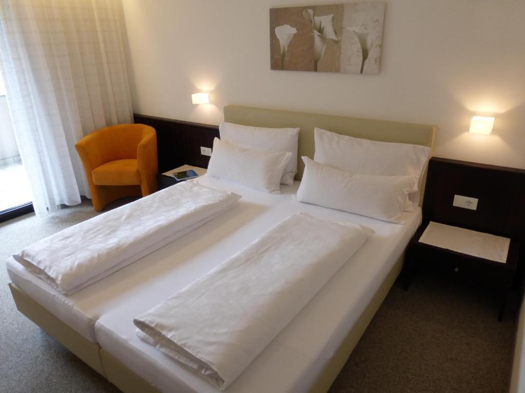 Garni Weghueb Bed & Breakfast Rabla Ngoại thất bức ảnh